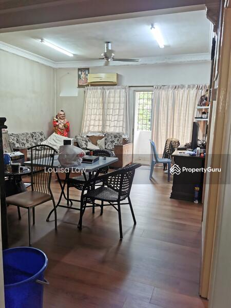 Living hall area