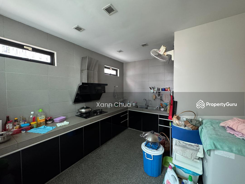For Sale - Semi-D house at 16 Sierra