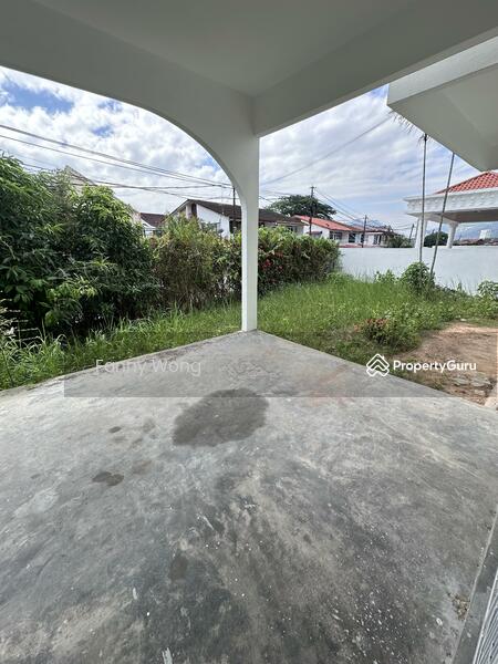 Untuk Dijual - 2 Storey Bungalow Corner Unit Jalan Bukit Bender