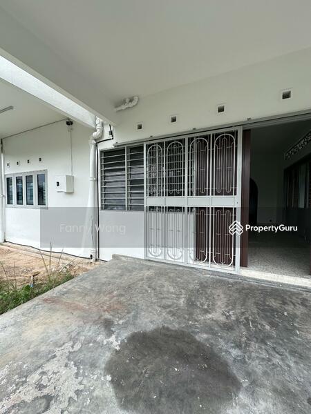 Untuk Dijual - 2 Storey Bungalow Corner Unit Jalan Bukit Bender