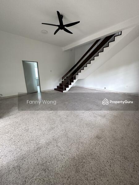 Untuk Dijual - 2 Storey Bungalow Corner Unit Jalan Bukit Bender