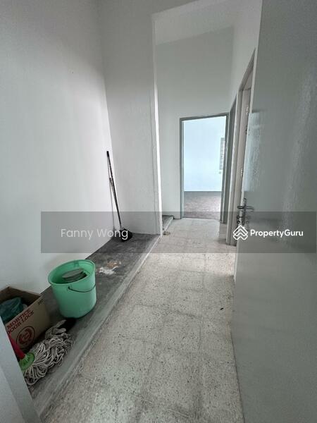 Untuk Dijual - 2 Storey Bungalow Corner Unit Jalan Bukit Bender