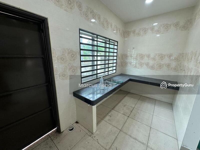 Untuk Dijual - Tanjong Rambutan Double Storey Terrace House Corner Lot For Sale