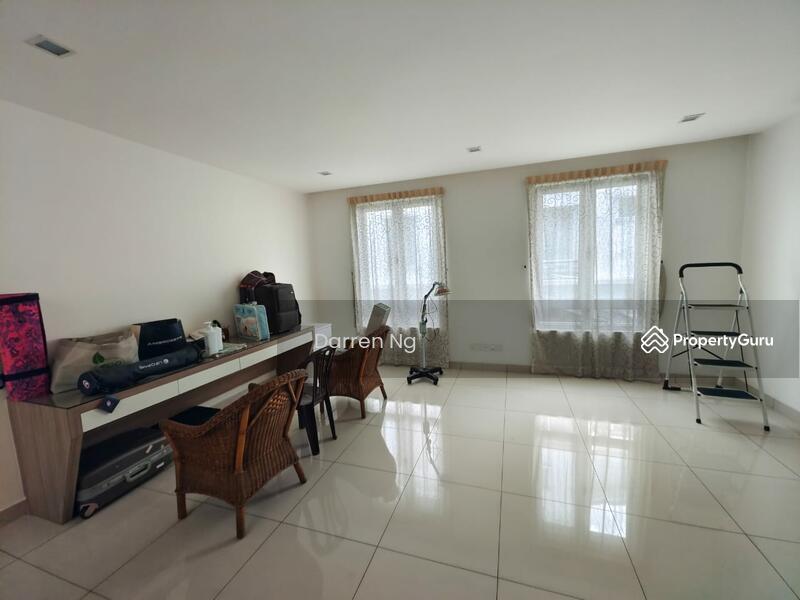 Rumah Berkembar untuk Dijual di Putra Heights (Subang Jaya) - Darren Ng - PropertyGuru.com.my