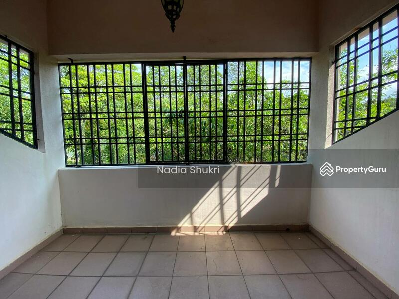 2-storey Terraced House for Sale in Bukit Jelutong (Shah Alam) - Nadia Shukri - PropertyGuru.com.my
