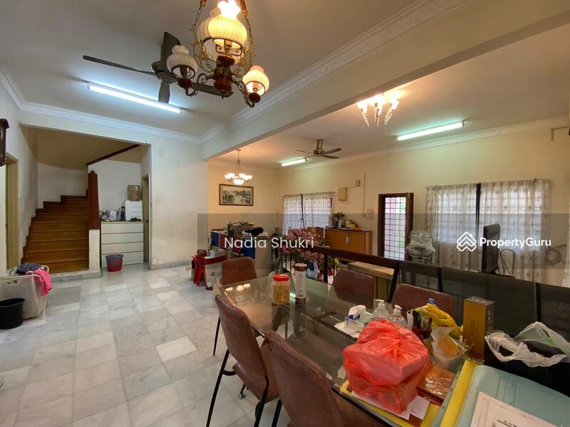 2-storey Terraced House for Sale in Bukit Jelutong (Shah Alam) - Nadia Shukri - PropertyGuru.com.my