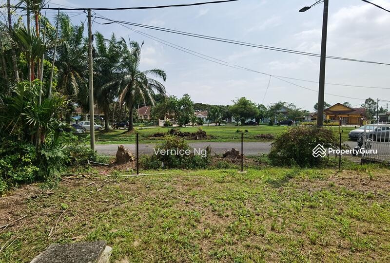 For Sale - Pantai Sepang Putra