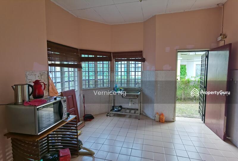 For Sale - Pantai Sepang Putra