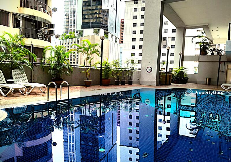 Swim, sun, repeat! A pool that redefines relaxation