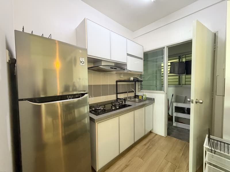 Apartment for Rent at Taman Bukit Erskine - Weng Sern - Kitchen - PropertyGuru.com.my