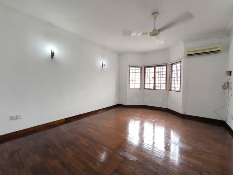 Rumah Teres 2 Tingkat untuk Dijual di Bukit Rahman Putra (Sungai Buloh) - Alicia Soo - Living Room - PropertyGuru.com.my