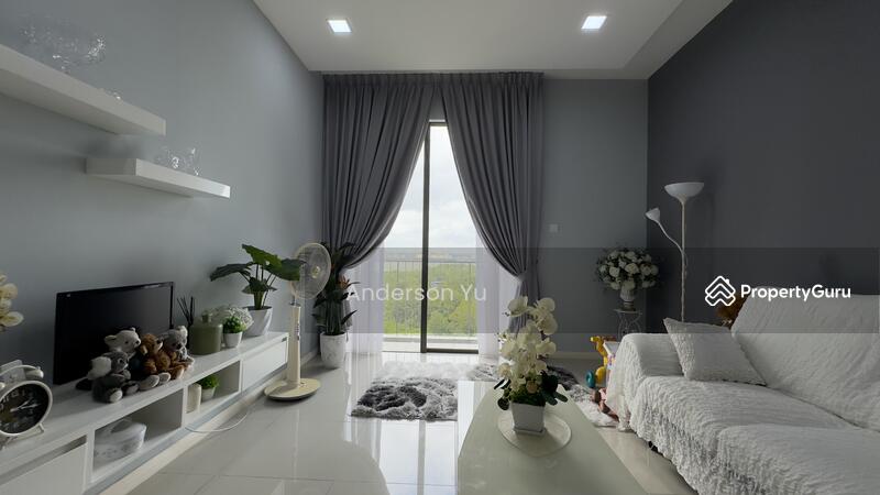 For Sale - The WaterEdge (Pinggiran Air)