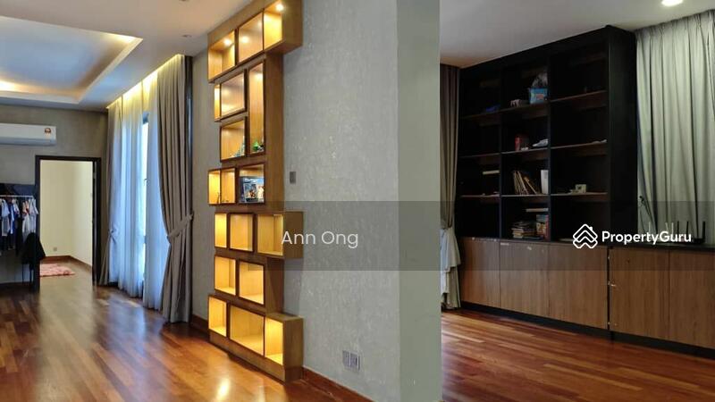 For Sale - Bungalow at Country Heights