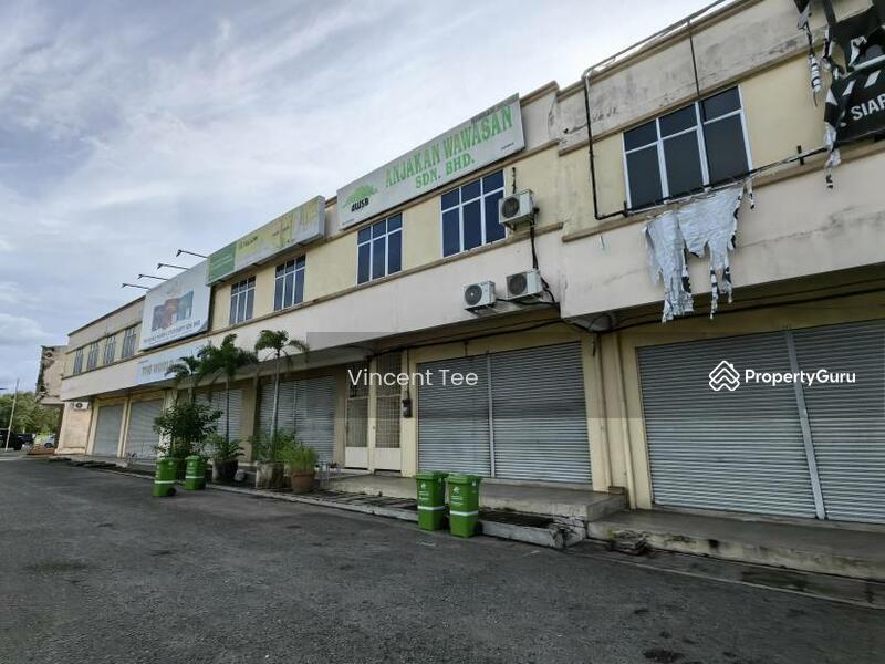 For Sale - 2 Sty Shop Facing Mainroad Mentakab Temerloh