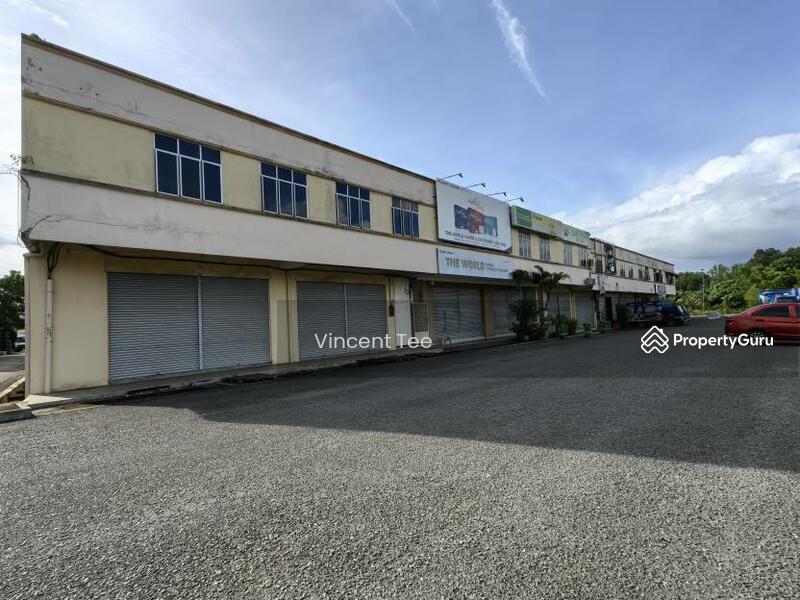For Sale - 2 Sty Shop Facing Mainroad Mentakab Temerloh