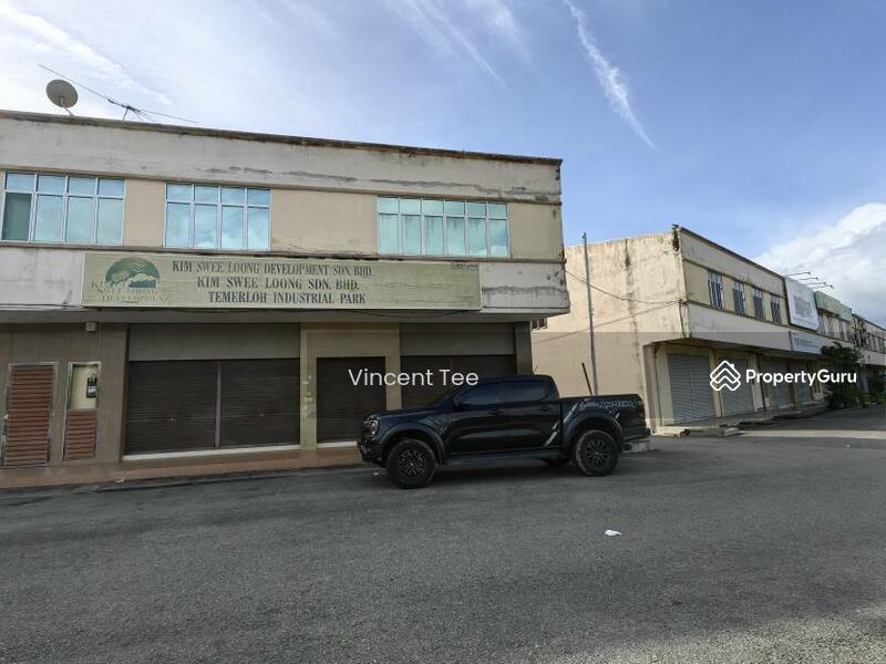 For Sale - 2 Sty Shop Facing Mainroad Mentakab Temerloh