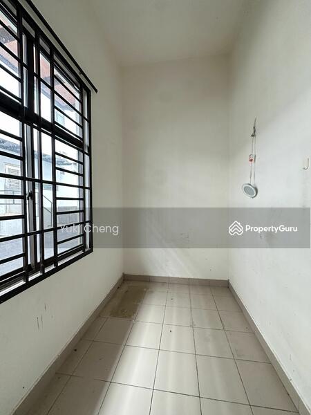 For Sale - Taman Seri Austin, Superlink Terrace 24x75