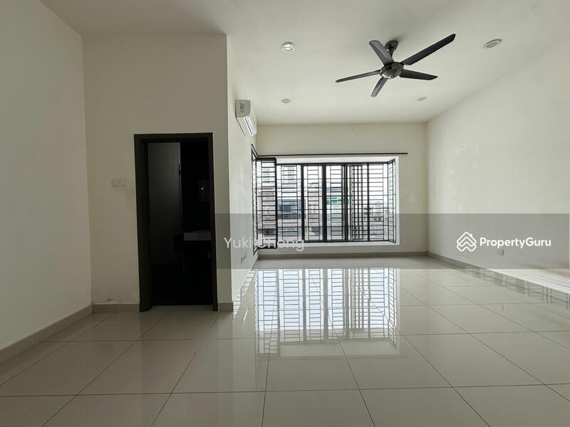 For Sale - Taman Seri Austin, Superlink Terrace 24x75