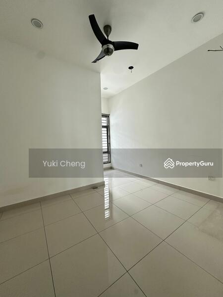 For Sale - Taman Seri Austin, Superlink Terrace 24x75