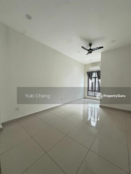 For Sale - Taman Seri Austin, Superlink Terrace 24x75