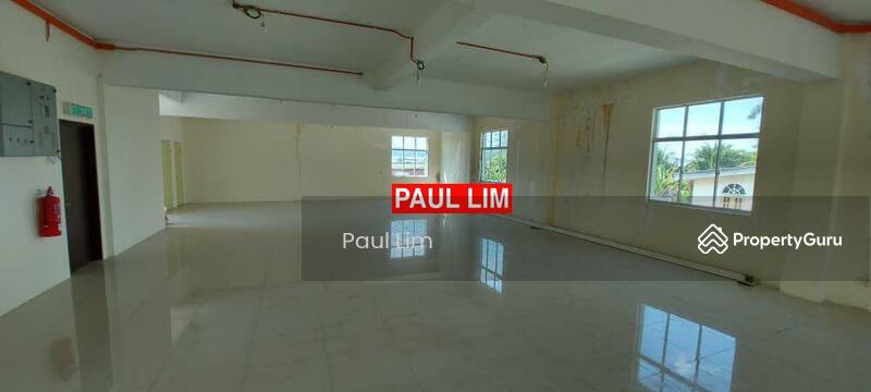 For Sale - SHOP LOT SALE 2 STOREY BUNGALOW AT SUNGAI TIRAM JALAN SULTAN AZLAN SHAH MAIN ROAD HIGH VISIBILITY