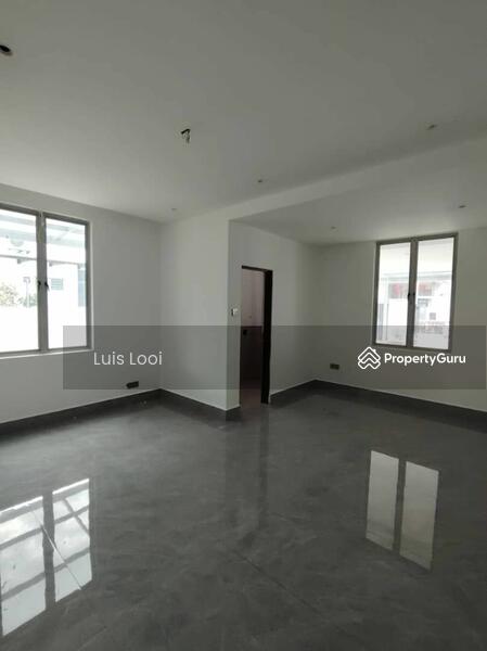 For Sale - Bungalow at Taman Taynton View