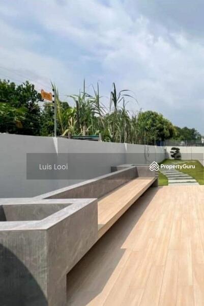 For Sale - Bungalow at Taman Taynton View