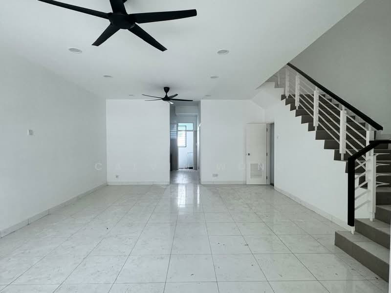 2-storey Terraced House for Sale in Bandar Dato Onn (Tebrau) - Calvin Wong - Living Room - PropertyGuru.com.my