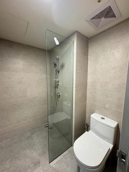 Servis Apartment untuk Disewa di 8th & Stellar - Austin Loo - Bathroom - PropertyGuru.com.my
