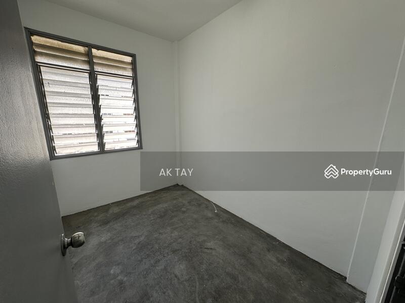 Untuk Dijual - Indah Court Flat