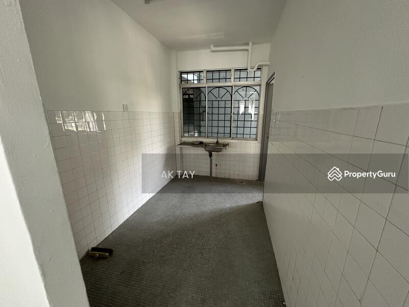 Untuk Dijual - Indah Court Flat