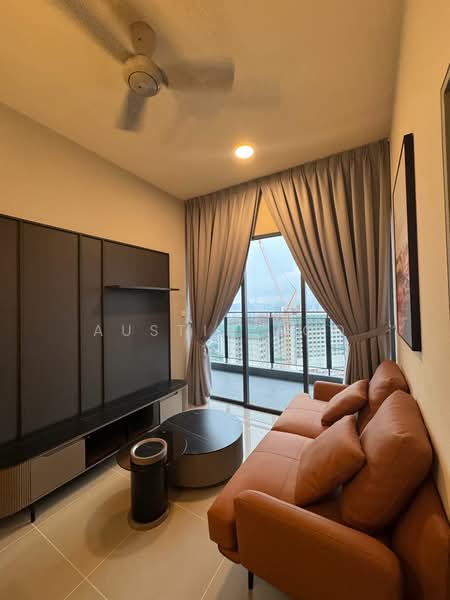 Servis Apartment untuk Disewa di 8th & Stellar - Austin Loo - Living Room - PropertyGuru.com.my