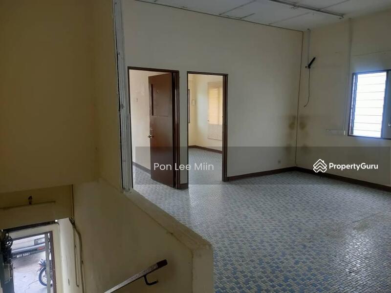 For Rent - Shop at Taman Paik Siong