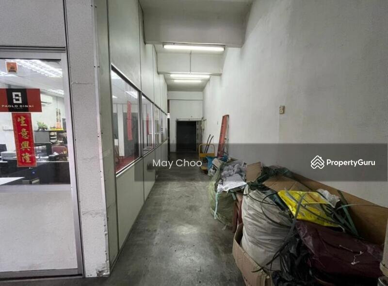 For Rent - 3 storey shop lot @Kampung Baru@bkt mertajam