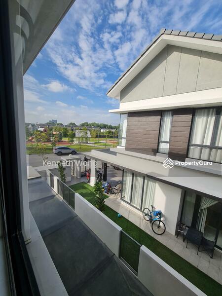 For Sale - Elmina, Reesia