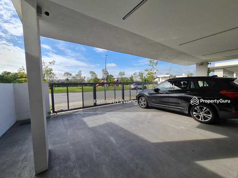 For Sale - Elmina, Reesia