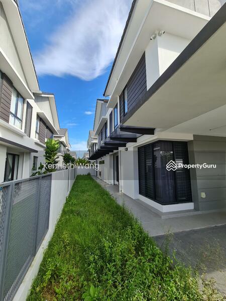 For Sale - Elmina, Reesia