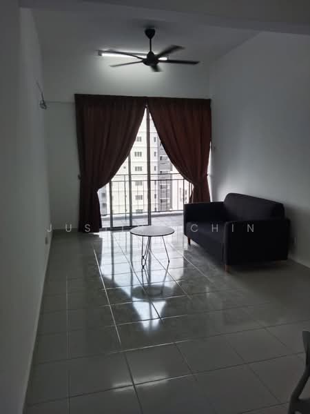 Condominium for Sale at Kampar Lake Campus - Justine Chin - Living Room - PropertyGuru.com.my