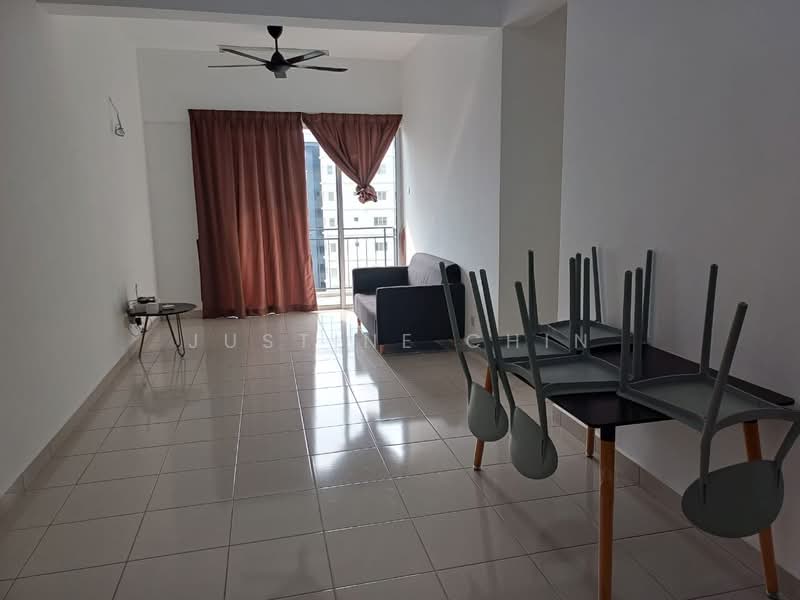 Condominium for Sale at Kampar Lake Campus - Justine Chin - Living Room - PropertyGuru.com.my