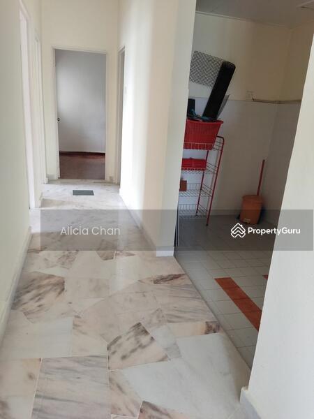 Untuk Dijual - Straits View Villas Port Dickson