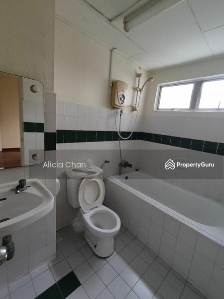 Untuk Dijual - Straits View Villas Port Dickson