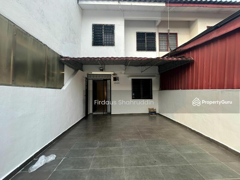 Untuk Dijual - Taman permata