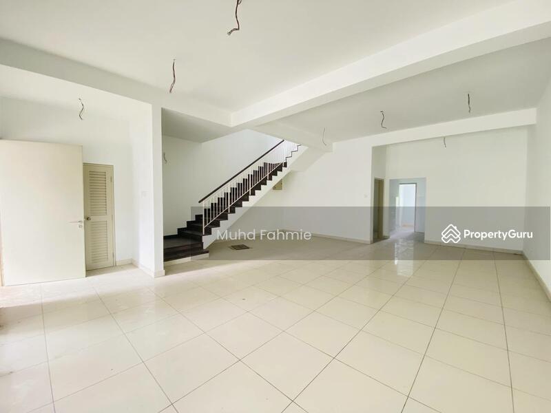 Laman Azalea, Nilai Impian