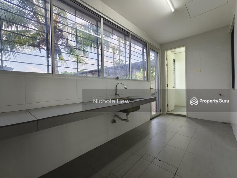 3-storey Terraced House for Sale in Taman Seri Segar (Semenyih) - Nichole Liew - PropertyGuru.com.my