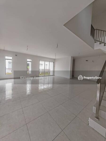 For Sale - Glenmarie Cove