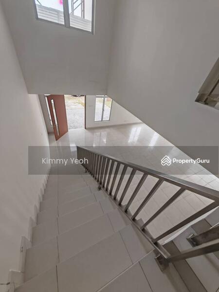 For Sale - Glenmarie Cove