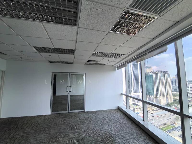 Untuk Disewa - The Icon