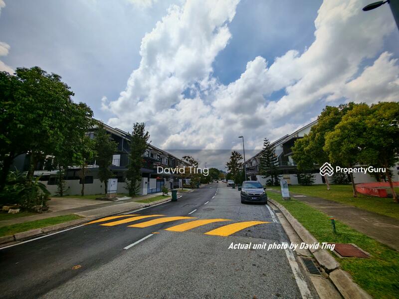 3-storey Terraced House for Sale in Lake Fields (Sungai Besi) - David Ting - PropertyGuru.com.my