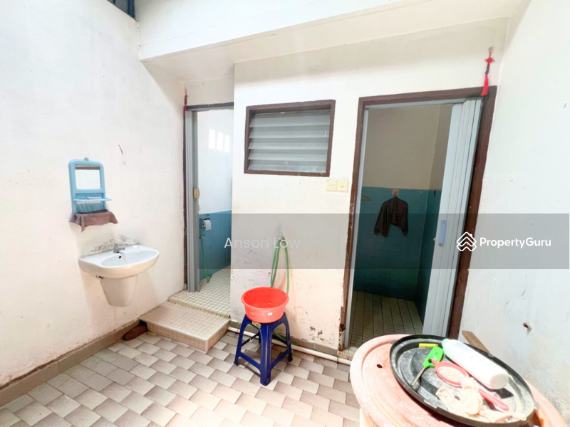 For Sale - 1 Storey Terrace 2,000sf Batu Lanchang Jelutong Worth Buy