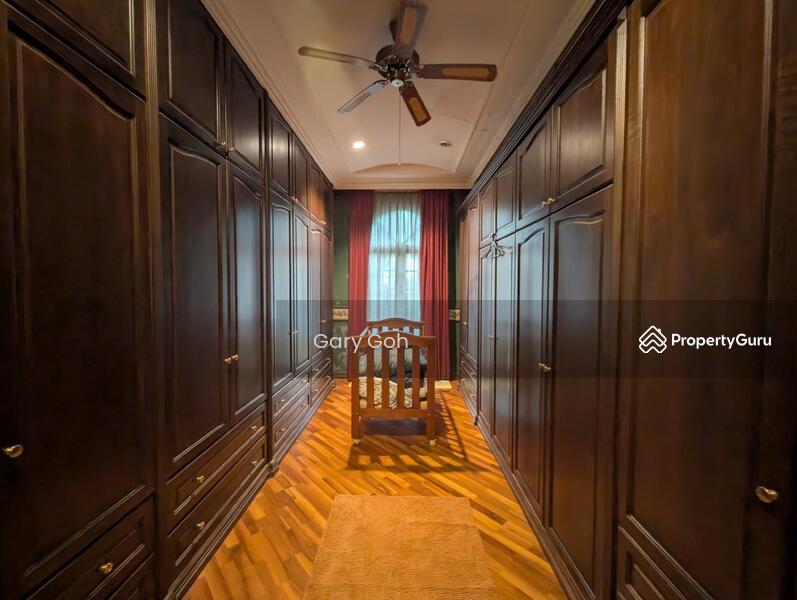 For Sale - Lakeview Bungalows